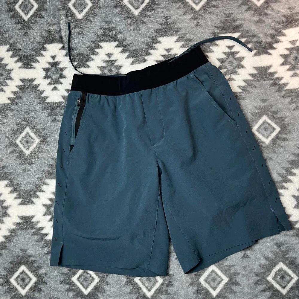 Ten Thousand Interval Shorts Blue Grey Mens Small Compression Liner Workout 7in